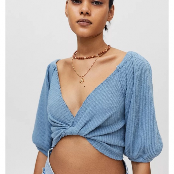 Urban Outfitters top - Picture 2 of 3